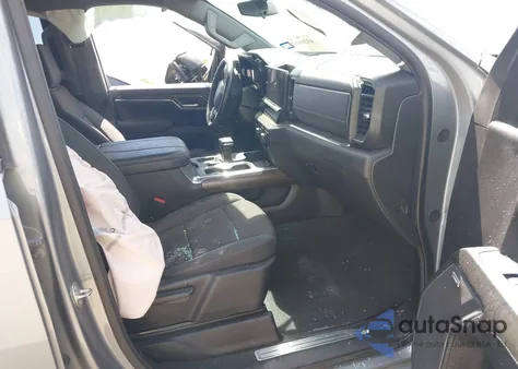 2024 Chevrolet Silverado K1500 Lt Trail Boss z USA, uszkodzony, nr VIN 3GCUDFED3RG333550